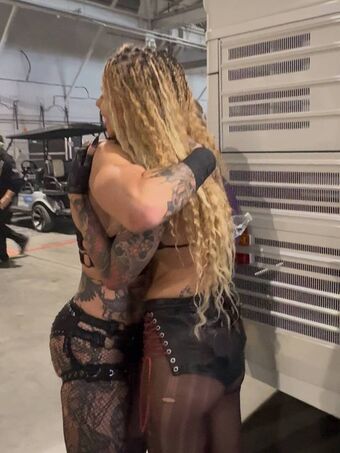Snitchery Nahé Úniky OnlyFans Fotka 5