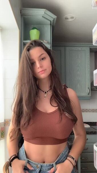 Sofia C Nahé Úniky OnlyFans Fotka 19