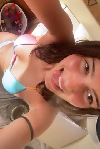 Sofia Cerio Nahé Úniky OnlyFans Fotka 1