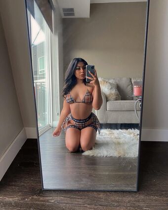 Sofiaofficals Nahé Úniky OnlyFans Fotka 5