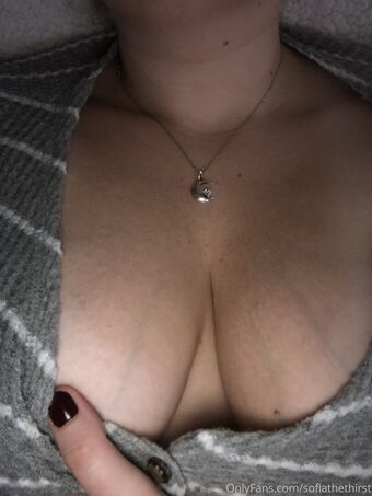 sofiathethirst Nahé Úniky OnlyFans Fotka 15