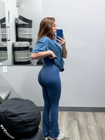 Softsupplesad Nahé Úniky OnlyFans Fotka 6