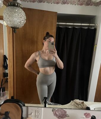 Softsupplesad Nahé Úniky OnlyFans Fotka 8