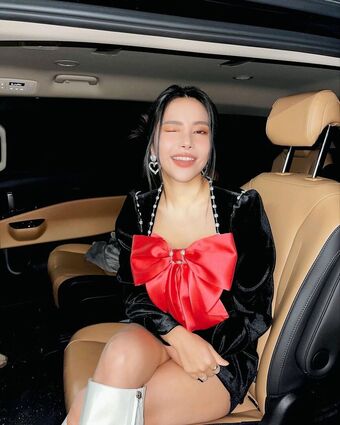 Solar Nahé Úniky OnlyFans Fotka 10