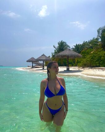 Solène Nahé Úniky OnlyFans Fotka 9