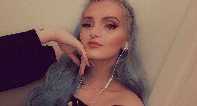 SomethingBee Nahé Úniky OnlyFans Fotka 17