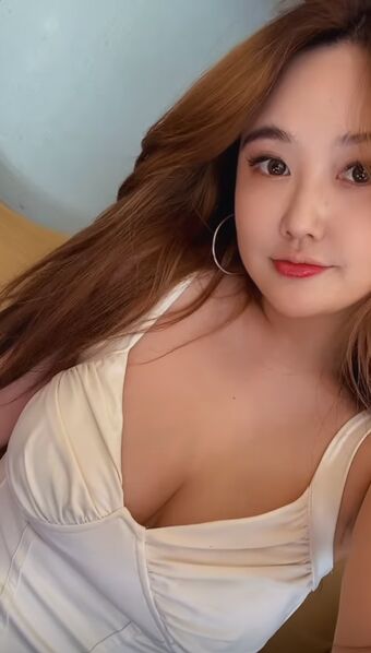 spicynica Nahé Úniky OnlyFans Fotka 4
