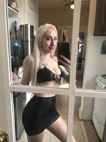 Stephanie Adele Nahé Úniky OnlyFans Fotka 25
