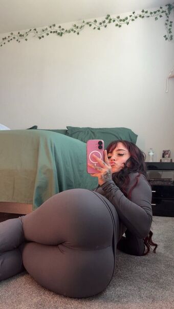 sunnykit Nahé Úniky OnlyFans Fotka 1