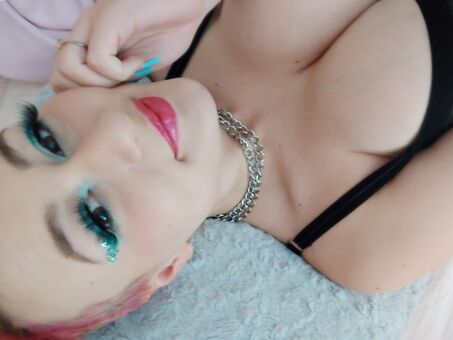 switchykittee Nahé Úniky OnlyFans Fotka 7