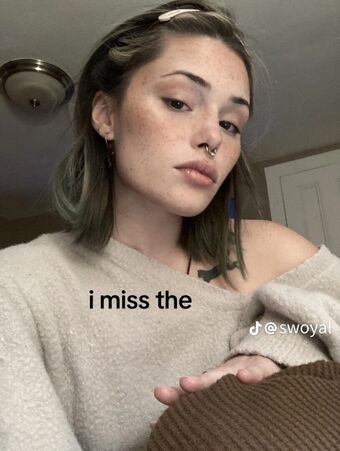 Swoyal Nahé Úniky OnlyFans Fotka 4
