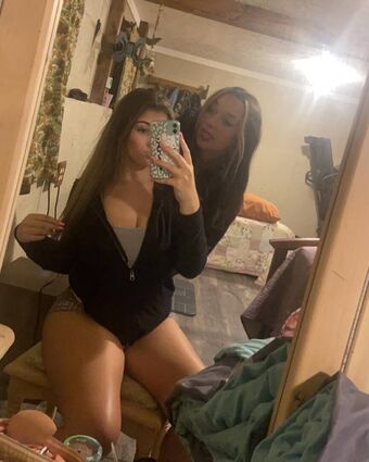 Talea Nahé Úniky OnlyFans Fotka 17