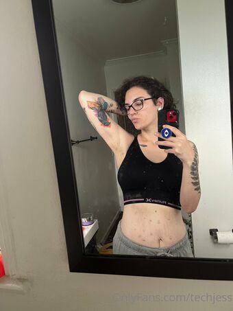 techjess Nahé Úniky OnlyFans Fotka 15