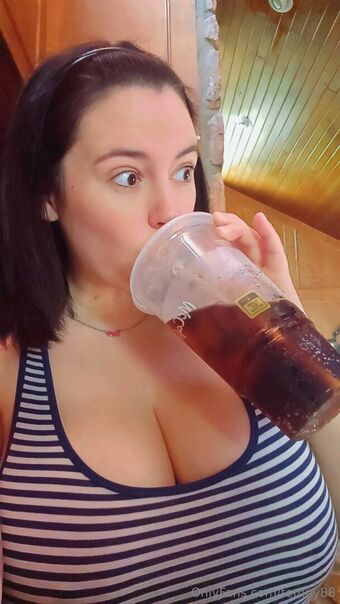tempy88 Nahé Úniky OnlyFans Fotka 35