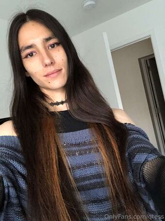 Tess Nahé Úniky OnlyFans Fotka 26