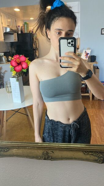 tessplease Nahé Úniky OnlyFans Fotka 1