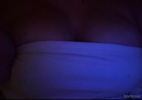 textpookie Nahé Úniky OnlyFans Fotka 21
