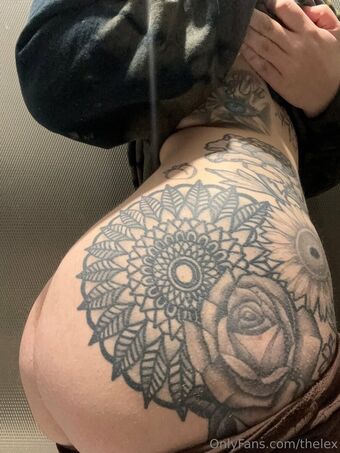 thelex Nahé Úniky OnlyFans Fotka 14