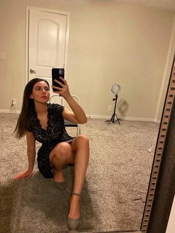 Thicchefty Nahé Úniky OnlyFans Fotka 4