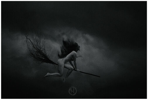 thinloth Nahé Úniky OnlyFans Fotka 37