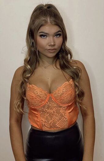 Tillybartram Nahé Úniky OnlyFans Fotka 11