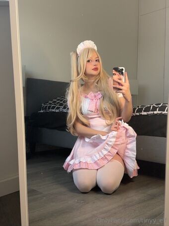 tiny.el Nahé Úniky OnlyFans Fotka 14