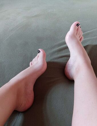 tiny_milly Nahé Úniky OnlyFans Fotka 18