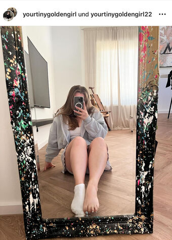tinygoldengirl Nahé Úniky OnlyFans Fotka 4
