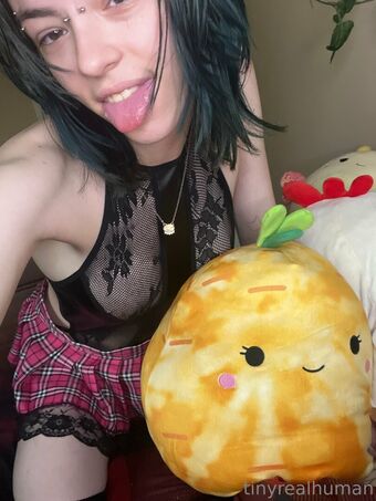 tinyrealmoth Nahé Úniky OnlyFans Fotka 32