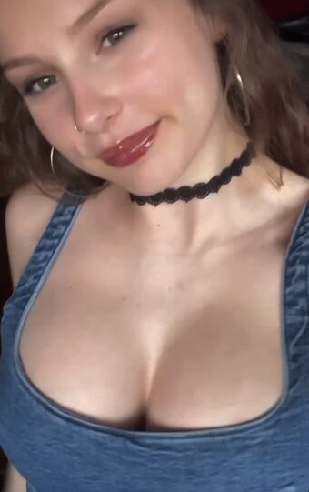 trinitysdc Nahé Úniky OnlyFans Fotka 29