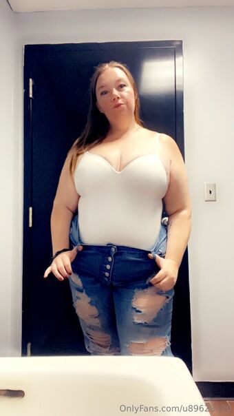 u89628120 Nahé Úniky OnlyFans Fotka 12