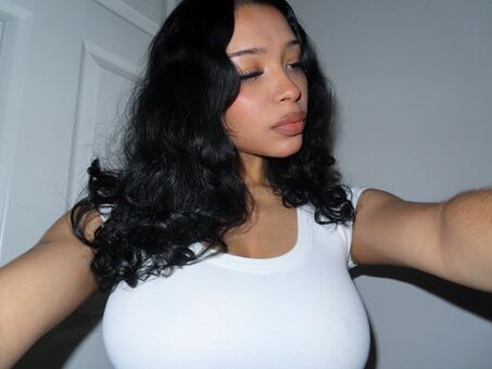 Uculdcme Nahé Úniky OnlyFans Fotka 23