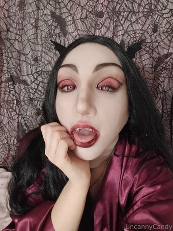 uncannycandy Nahé Úniky OnlyFans Fotka 8