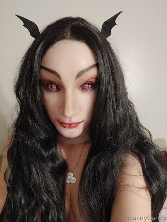 uncannycandy Nahé Úniky OnlyFans Fotka 9