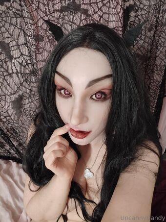 uncannycandy Nahé Úniky OnlyFans Fotka 20