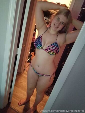 undercovergothgirlfree