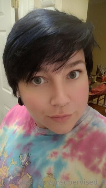 unsupervised_housewife