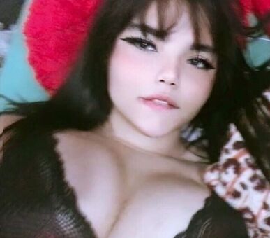 userninf Nahé Úniky OnlyFans Fotka 7