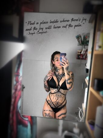 Vampvirja Nahé Úniky OnlyFans Fotka 2