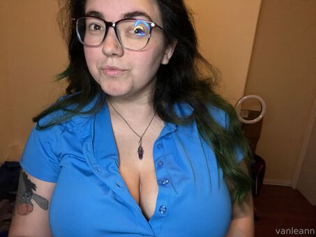 vanityro Nahé Úniky OnlyFans Fotka 5
