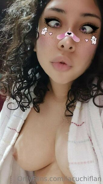 VeriGuzz Nahé Úniky OnlyFans Fotka 10
