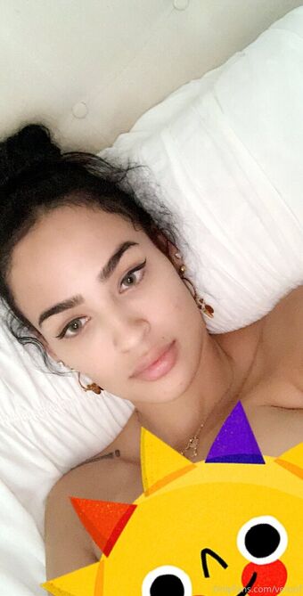 veroof Nahé Úniky OnlyFans Fotka 3