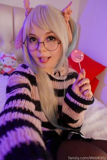 Webkitty Nahé Úniky OnlyFans Fotka 8