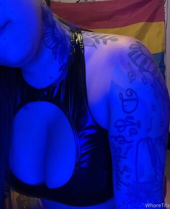 whoretifa Nahé Úniky OnlyFans Fotka 18