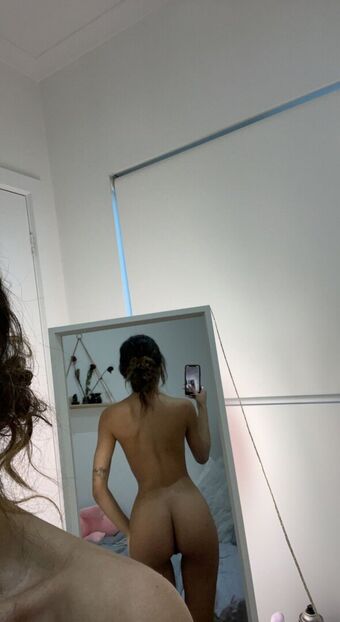 wiinterrbby Nahé Úniky OnlyFans Fotka 4