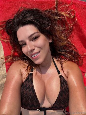 xroberta Nahé Úniky OnlyFans Fotka 25