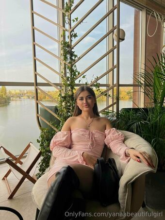 yanaabeautifulgirl