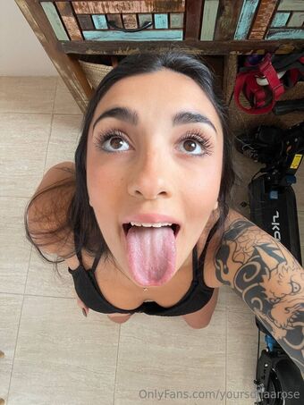yoursofiaarose Nahé Úniky OnlyFans Fotka 13