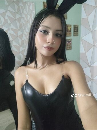 Yumiz1nha Nahé Úniky OnlyFans Fotka 5