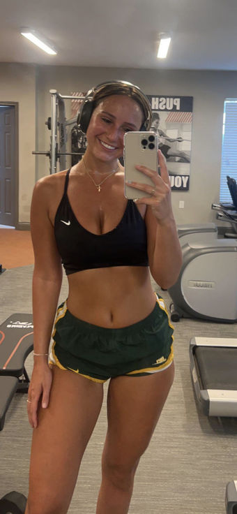 Zaebaee Nahé Úniky OnlyFans Fotka 5